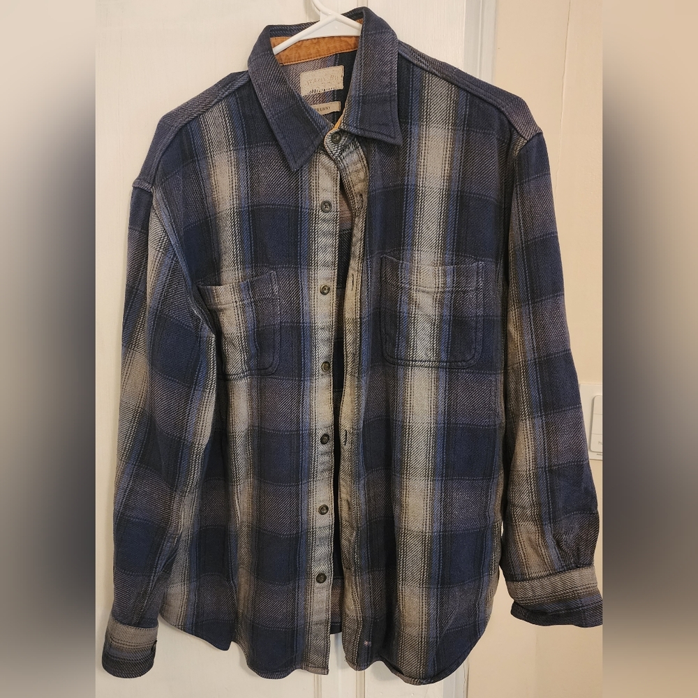 Vintage St. John's Bay Brawny Flannel w/  Corduroy Cuffs & Collar - Men's Size L
